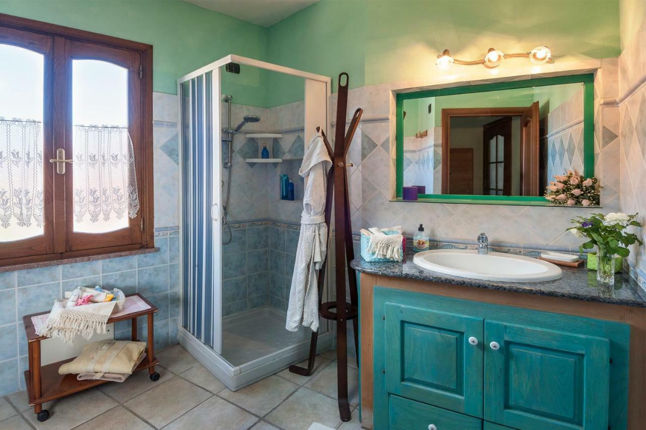 Le Quattro Mura Bed & Breakfast Pula Exterior photo